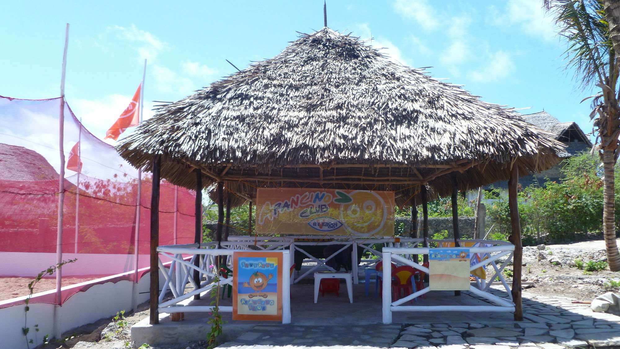 Jumbo Watamu Hotel Exterior photo